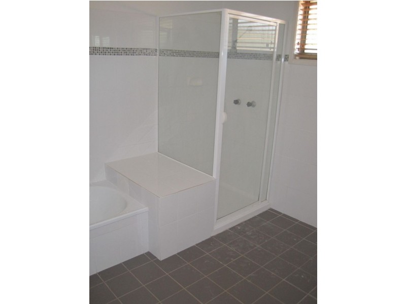 14 Russell Street, Cleveland QLD 4163