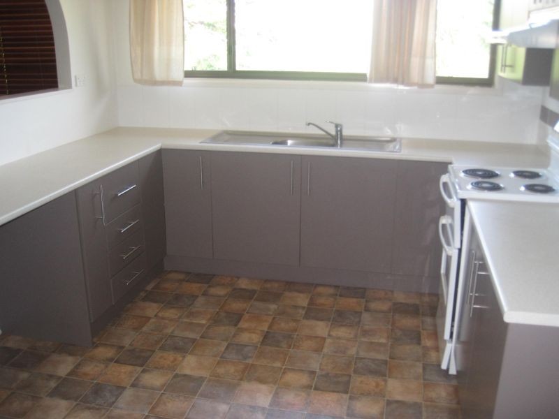 14 Russell Street, Cleveland QLD 4163