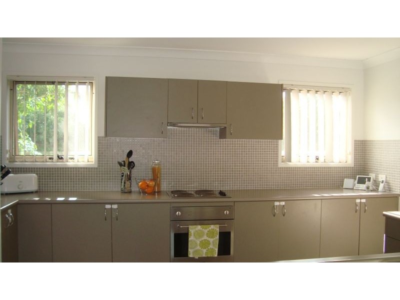 7 Indigo Street, Redland Bay QLD 4165