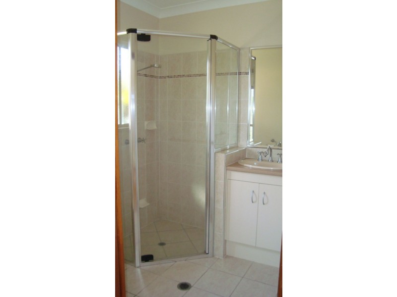43 Portland Parade, Redland Bay QLD 4165