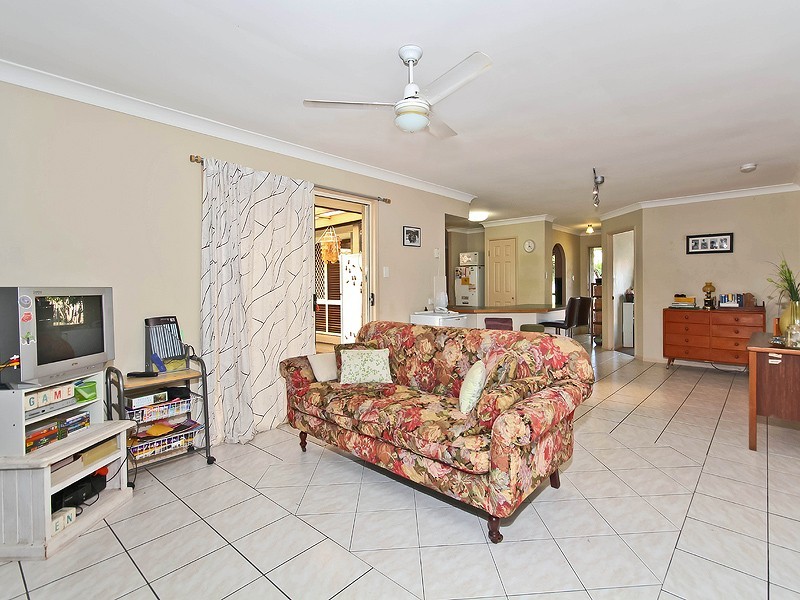11 Achterberg Place, Victoria Point QLD 4165
