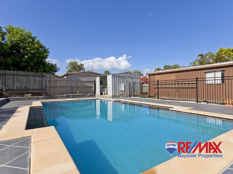 30 Blue Water Ave, Thornlands QLD 4164