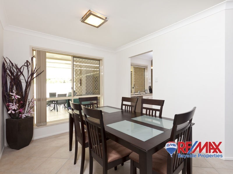 6 Amber Place, Alexandra Hills QLD 4161