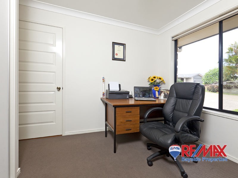 26 Pentecost Pl, Redland Bay QLD 4165