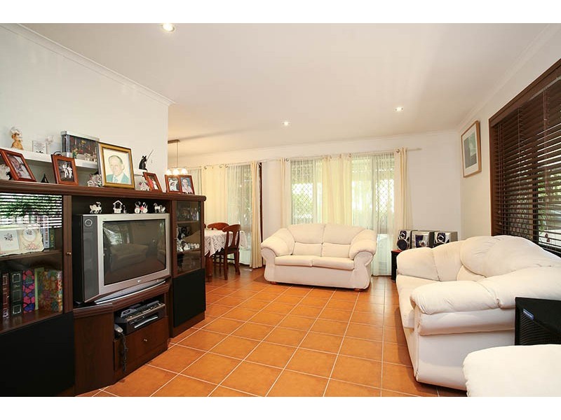 10 Weymouth St, Alexandra Hills QLD 4161