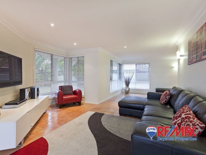 17 Zephyr Court, Birkdale QLD 4159