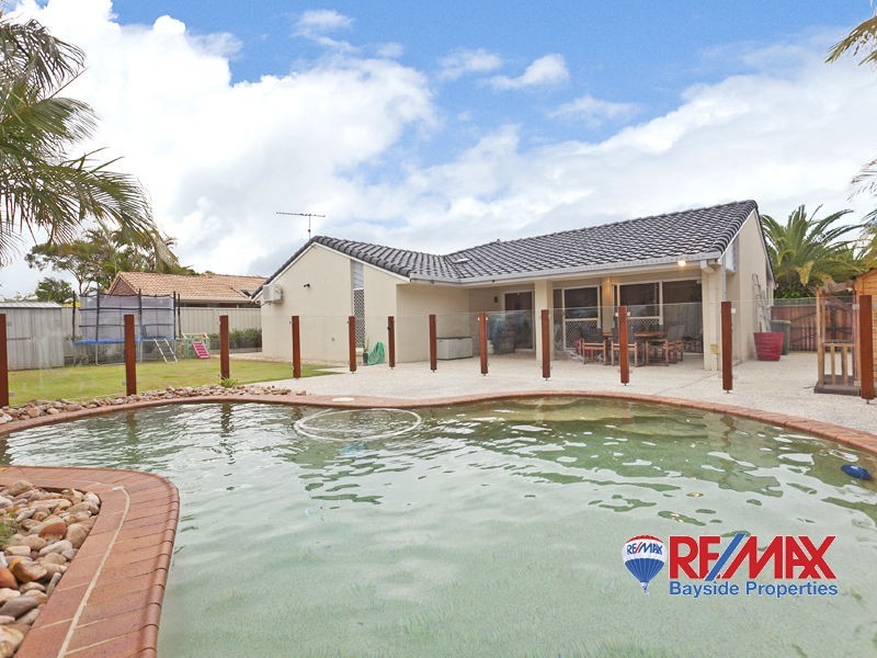 17 Zephyr Court, Birkdale QLD 4159