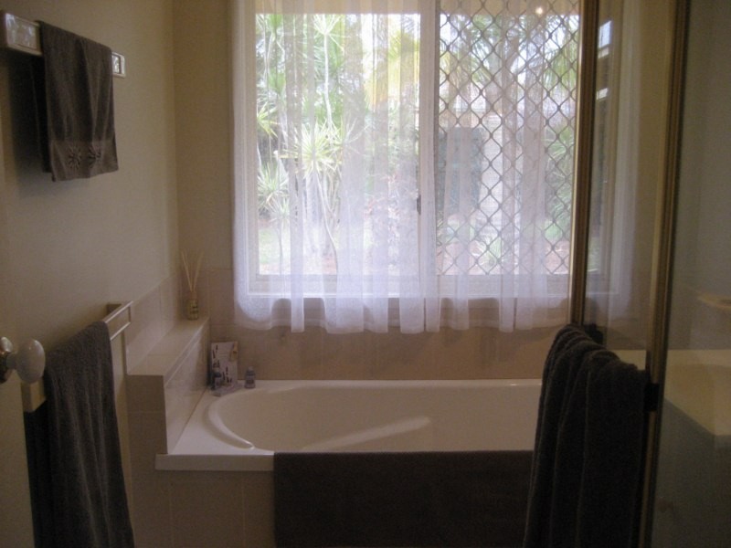 6 Euston Court, Wellington Point QLD 4160