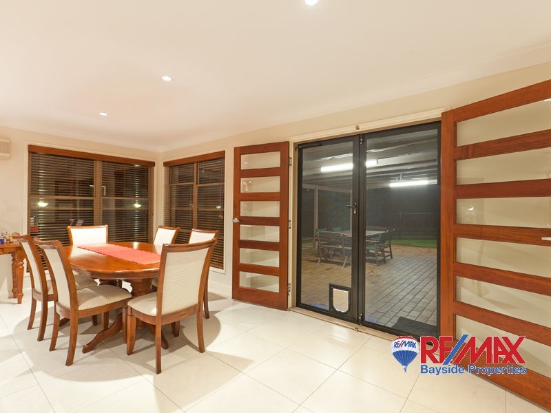 9 Swordfish Ct, Birkdale QLD 4159