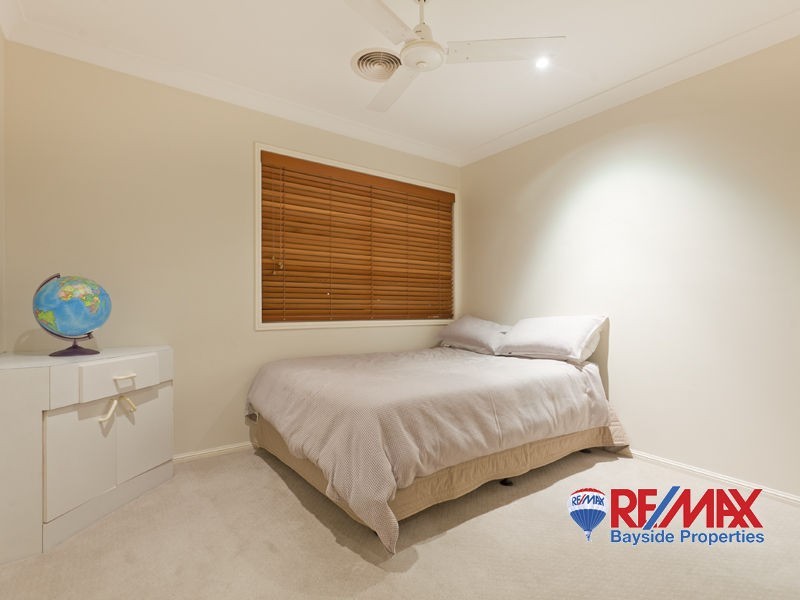 9 Swordfish Ct, Birkdale QLD 4159