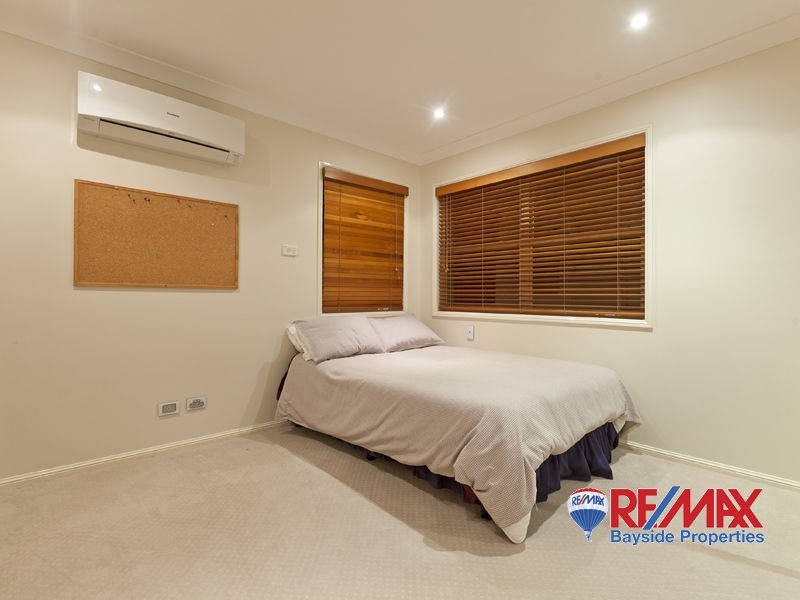 9 Swordfish Ct, Birkdale QLD 4159