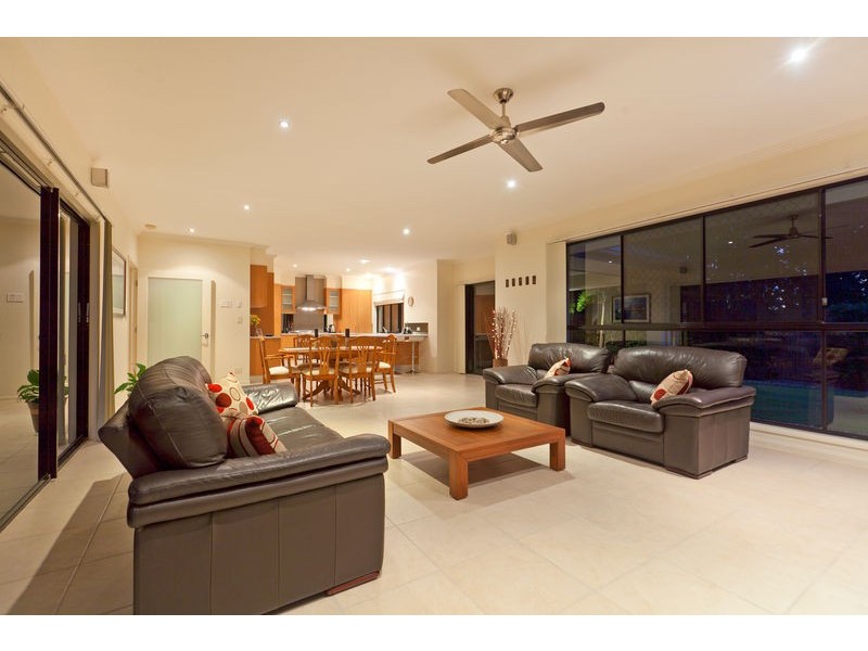78 Allan Day Drive, Wellington Point QLD 4160