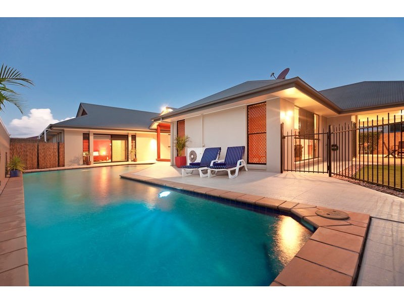 78 Allan Day Drive, Wellington Point QLD 4160