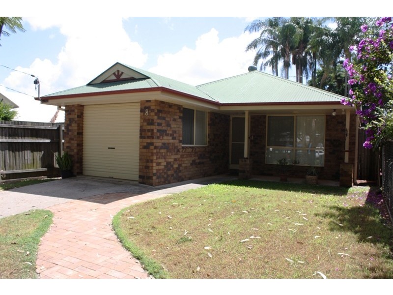 8 Myra St, Birkdale QLD 4159