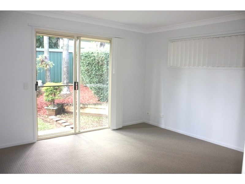 8 Myra St, Birkdale QLD 4159