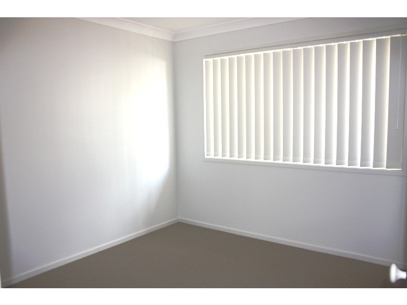 8 Myra St, Birkdale QLD 4159