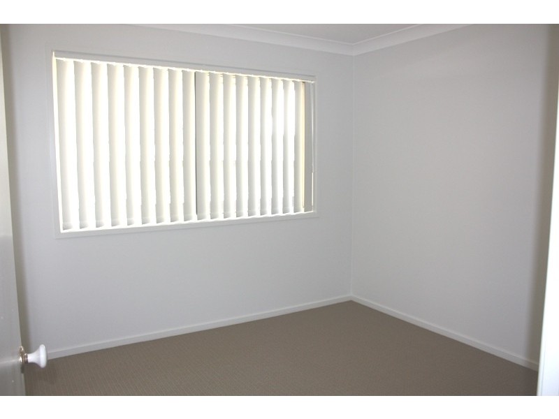 8 Myra St, Birkdale QLD 4159