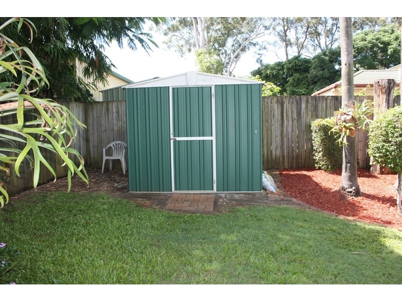 8 Myra St, Birkdale QLD 4159