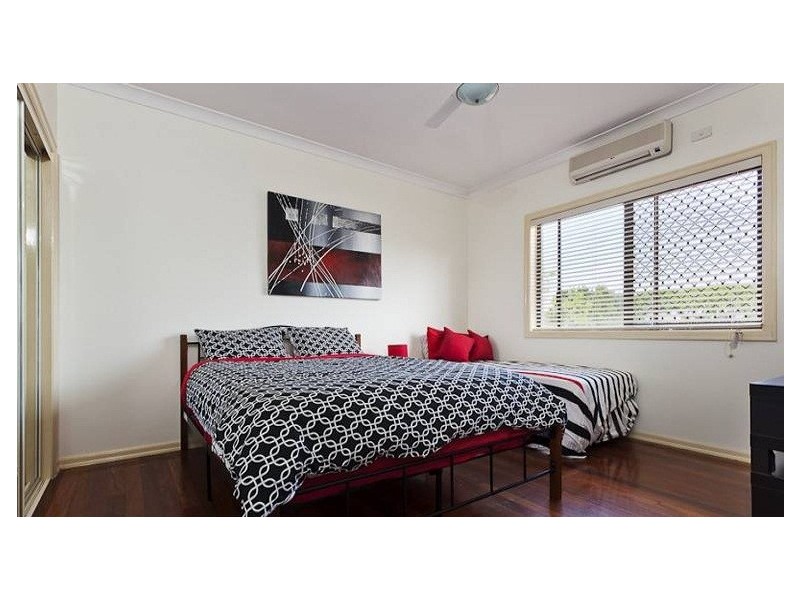 18 Christina Street, Wellington Point QLD 4160