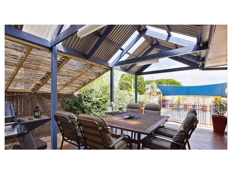 18 Christina Street, Wellington Point QLD 4160