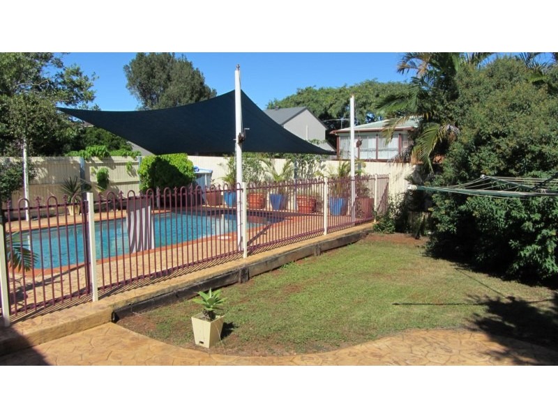 18 Christina Street, Wellington Point QLD 4160