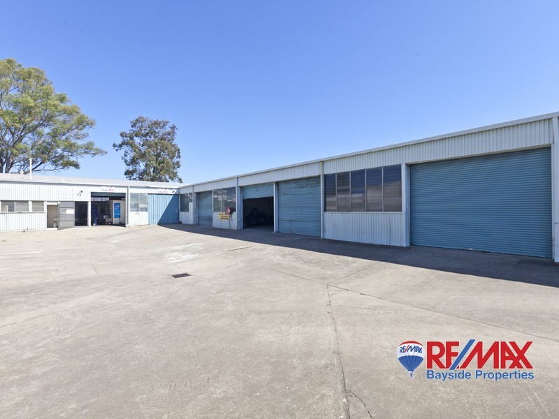 18 Mining St, Bundamba QLD 4304