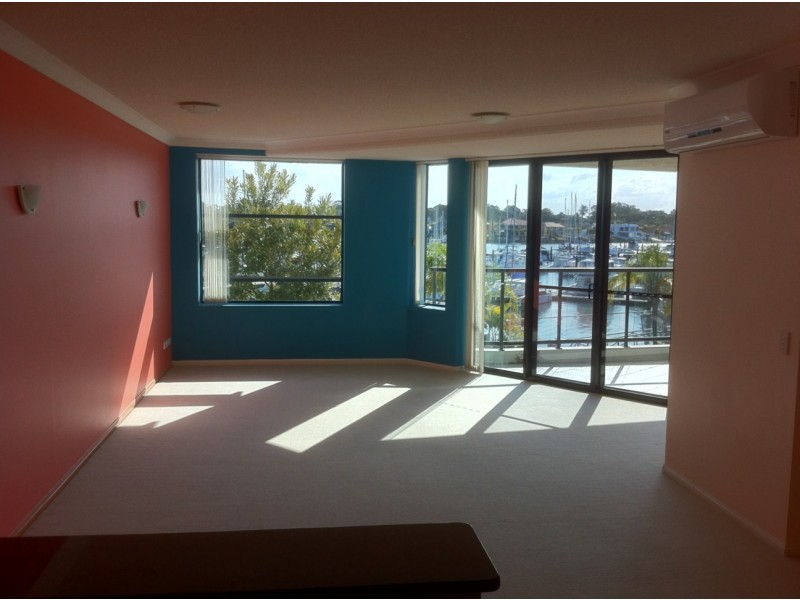 13-2 Masthead Drive, Cleveland QLD 4163