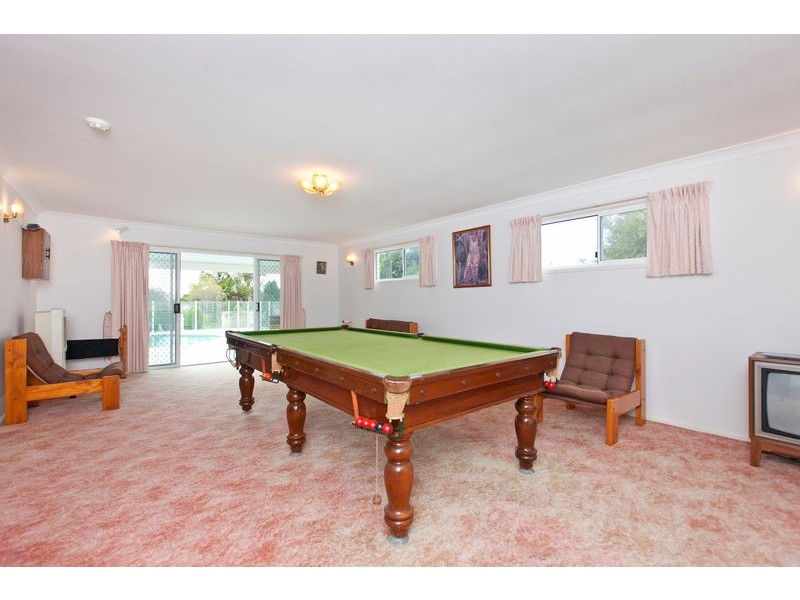 18 Hilltop Crescent, Alexandra Hills QLD 4161