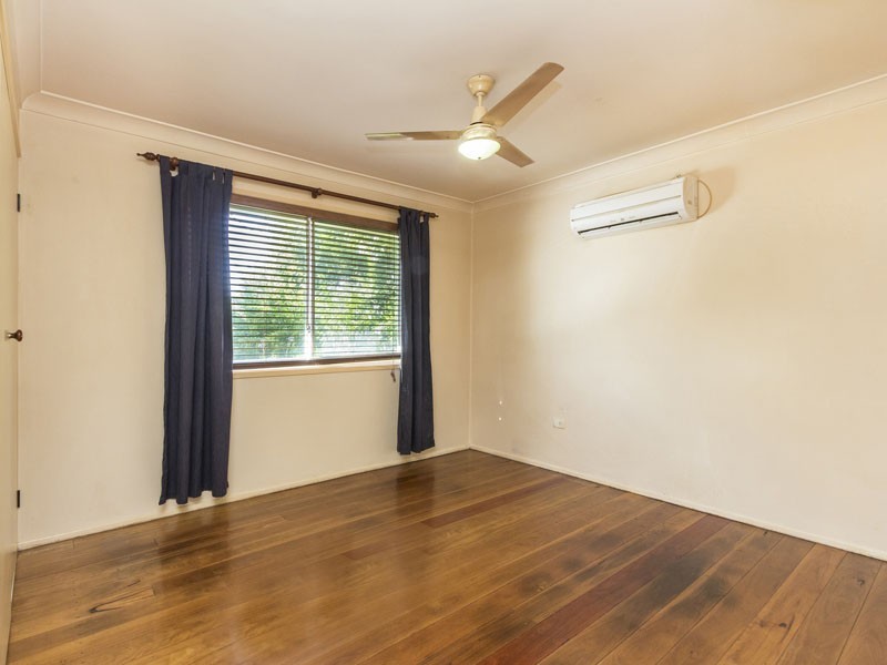 14 Currawong Drive, Birkdale QLD 4159