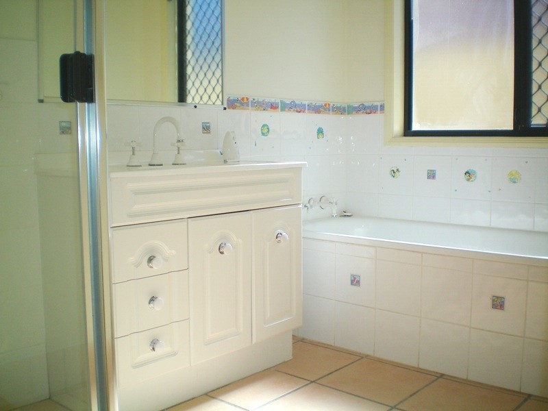 16 Koala Place, Capalaba QLD 4157