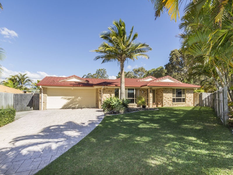 4 Comic Court, Wellington Point QLD 4160