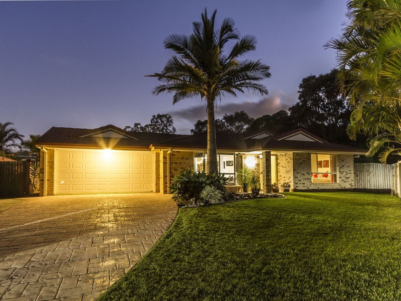 4 Comic Court, Wellington Point QLD 4160