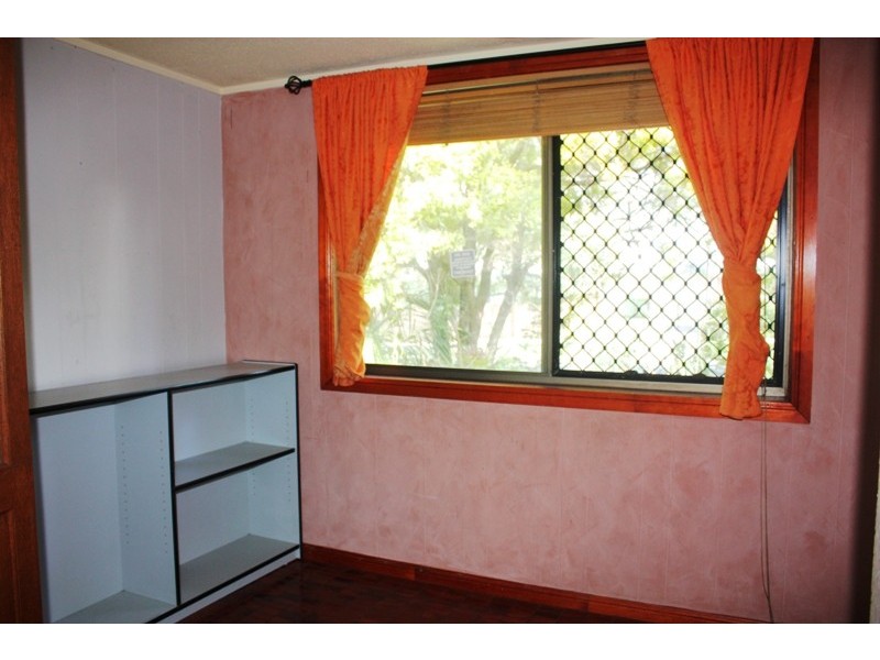 21 Charles St, Birkdale QLD 4159