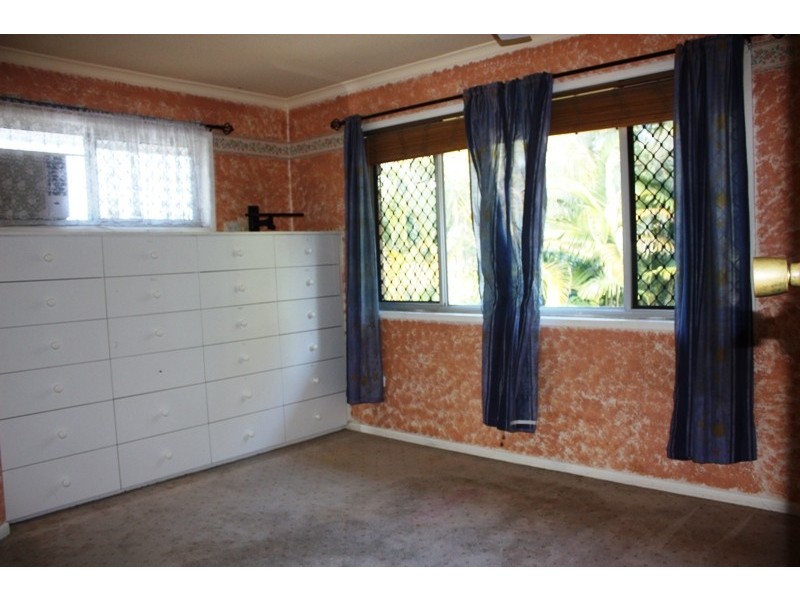 21 Charles St, Birkdale QLD 4159