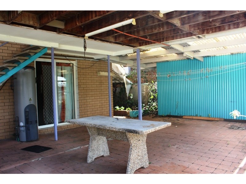 21 Charles St, Birkdale QLD 4159