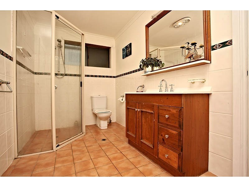 7 Dartmouth Ct, Birkdale QLD 4159