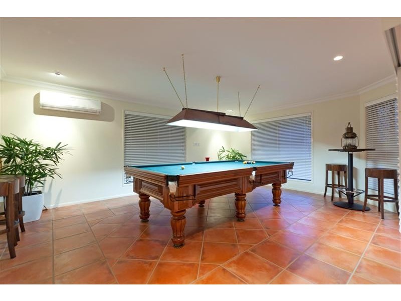 76 Allan Day Drive, Wellington Point QLD 4160
