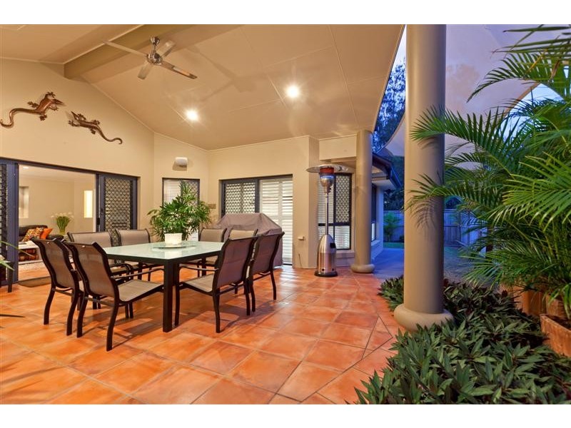 76 Allan Day Drive, Wellington Point QLD 4160