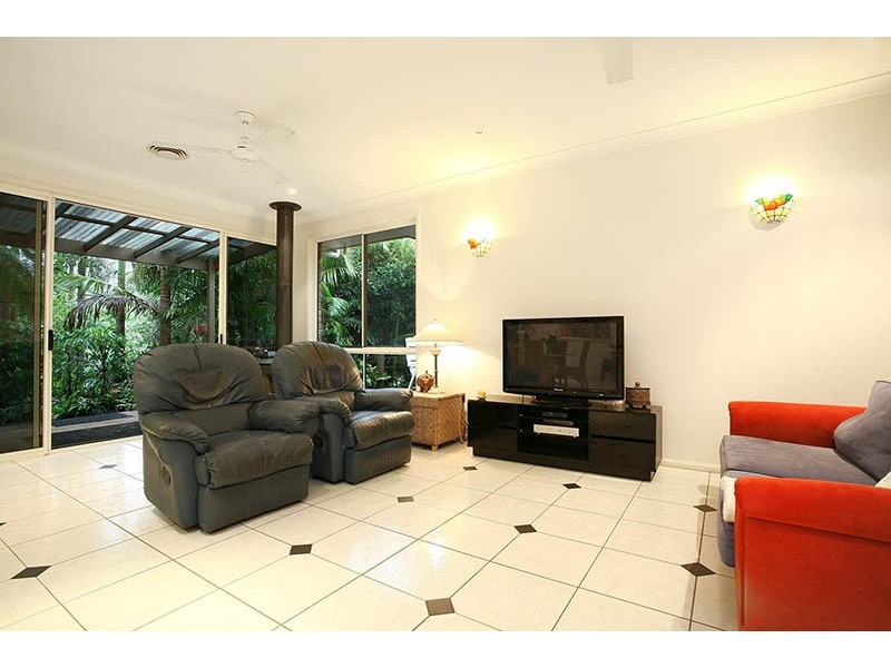 156 Orchard Rd, Redland Bay QLD 4165