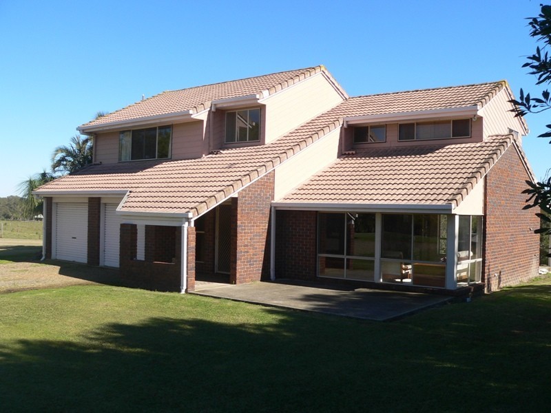 64 Kinross Road, Thornlands QLD 4164