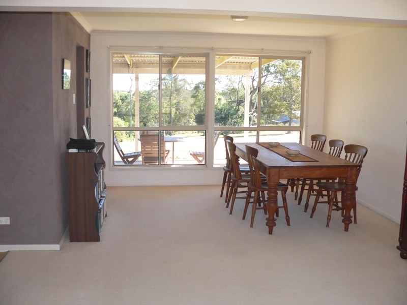 64 Kinross Road, Thornlands QLD 4164