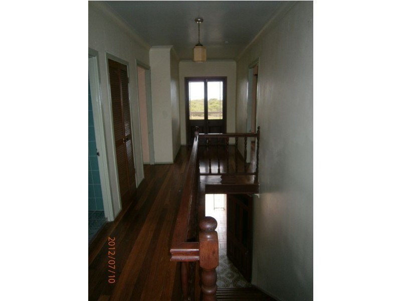 302 Queens Esplanade, Thorneside QLD 4158