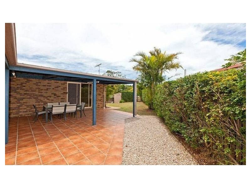 5 Horton Pl, Wellington Point QLD 4160