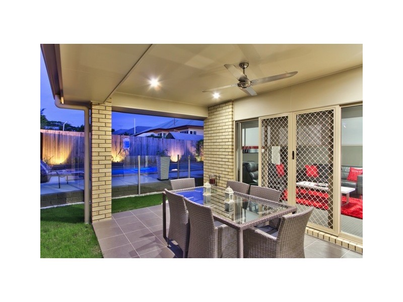 344 Stanley Rd, Carina QLD 4152