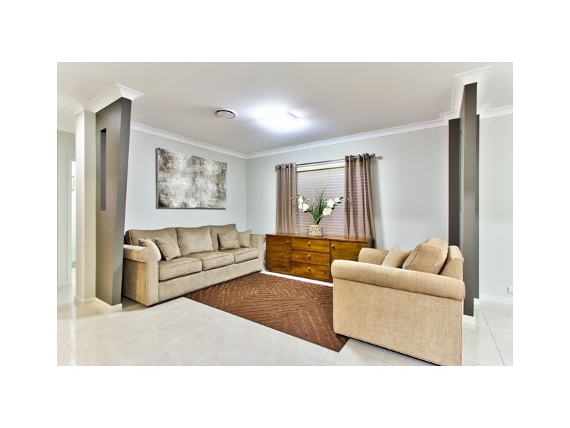 344 Stanley Rd, Carina QLD 4152