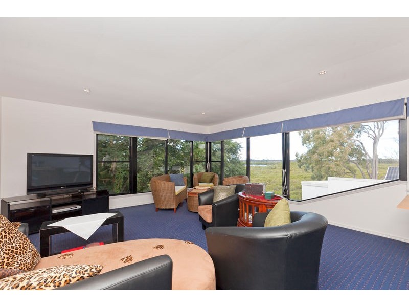 235 Main Road, Wellington Point QLD 4160