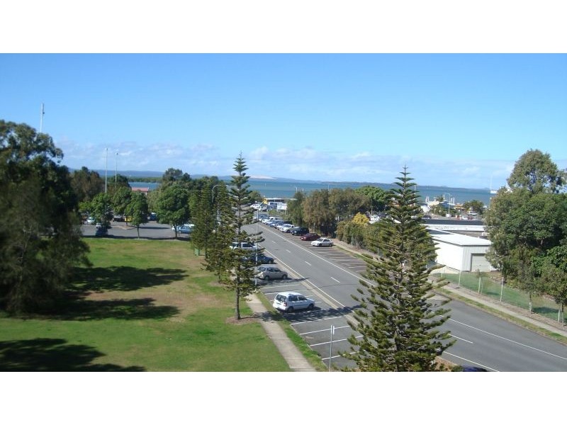 30/11 Wharf Street, Cleveland QLD 4163