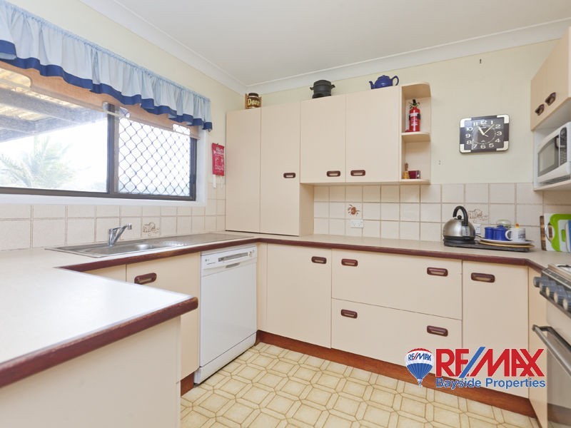 10 Downing Street, Birkdale QLD 4159