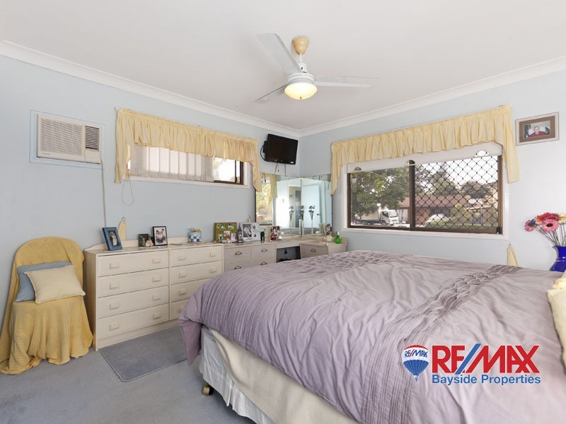 10 Downing Street, Birkdale QLD 4159