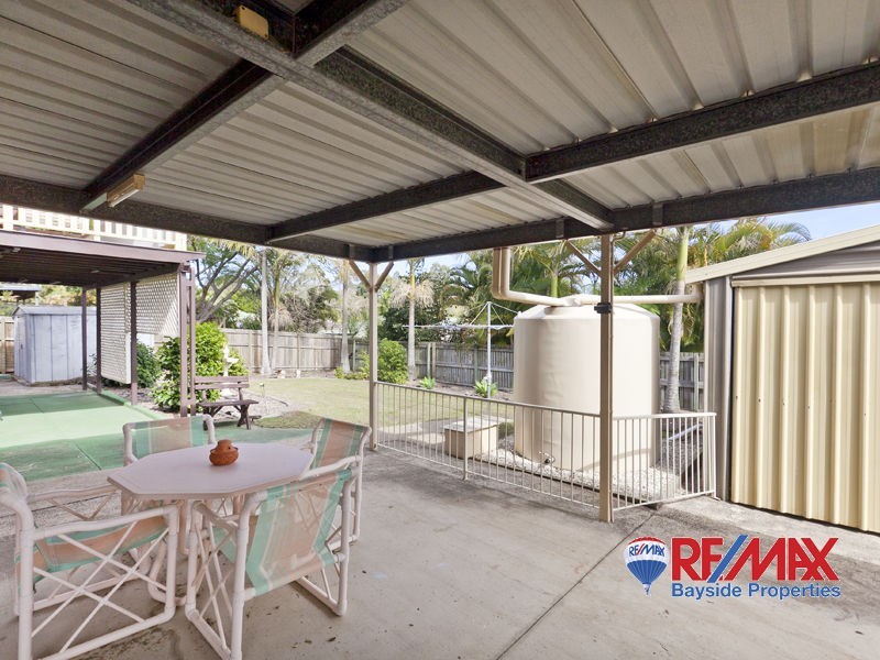 10 Downing Street, Birkdale QLD 4159